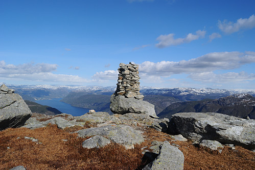 Toppen av Røssenibben, 718 moh.