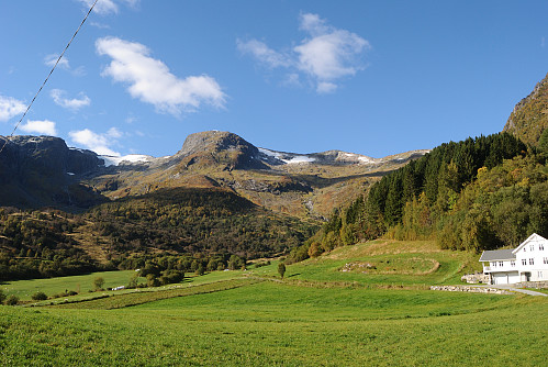 Verafjell sett fra Reisete.