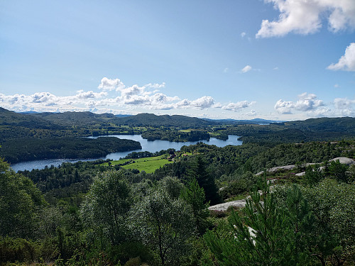Stakkestadvatnet sett under opstigning. 