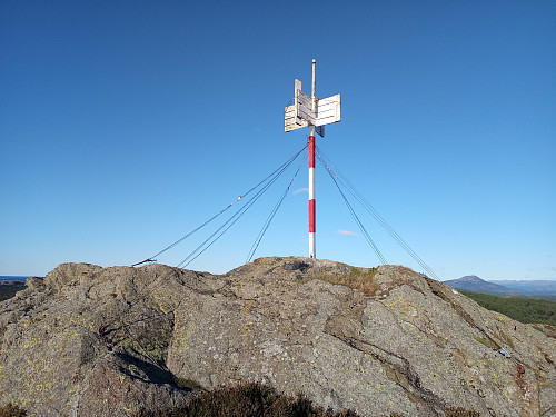 Toppen av Bergesfjellet, 126 moh.