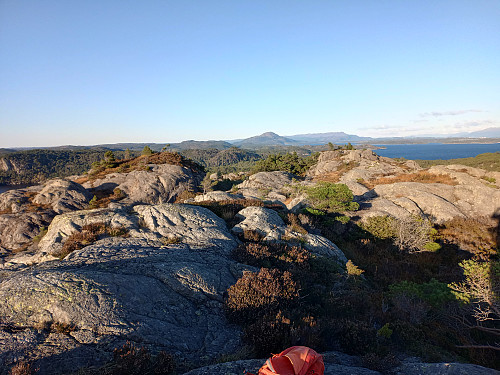 Toppen av Gåsafjellet, 135 moh.