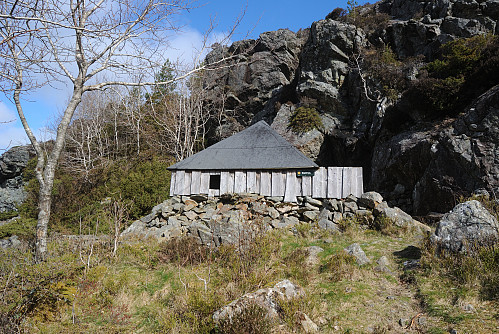 Steinhyttå.