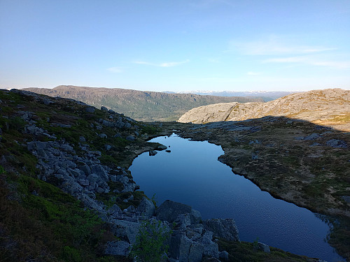 Tjødn ved Breiaskar.