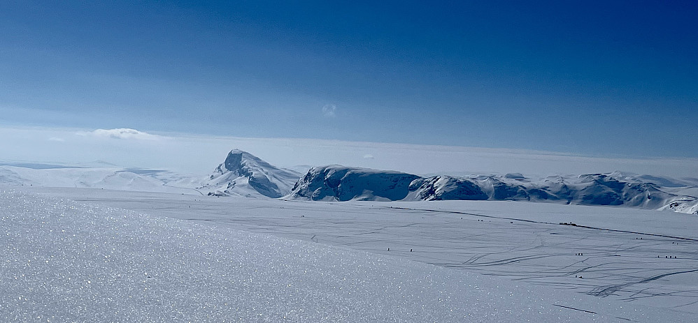 Bitihorn og Synshorn i flott påskevær