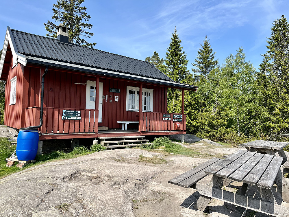 Velkommen til DNT Hovdehytta