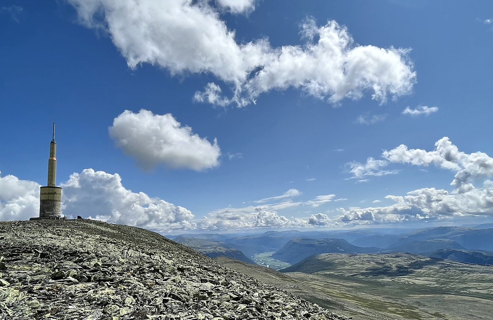 Jettasenderen sett fra vesttoppen