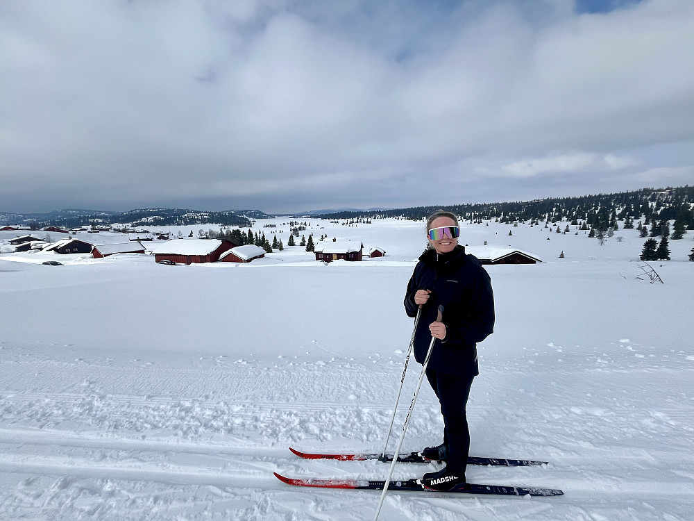 Solveig med utsikt mot Vangsjøen