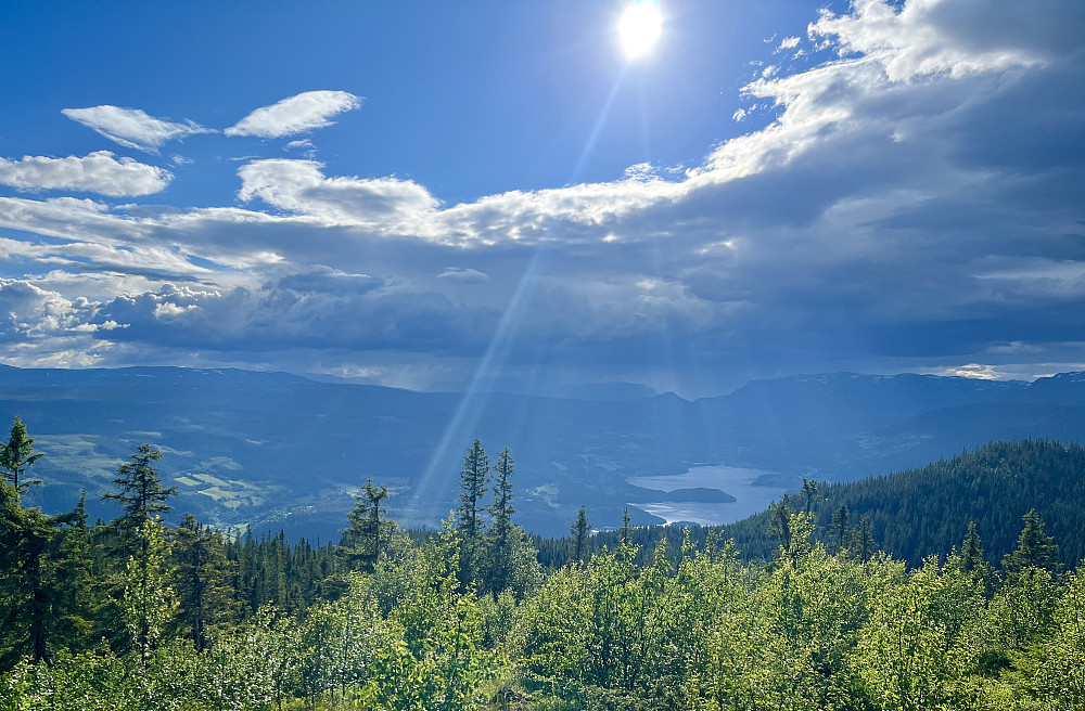 Utsiktspunktet mot vest: Slidrefjorden i Vestre Slidre