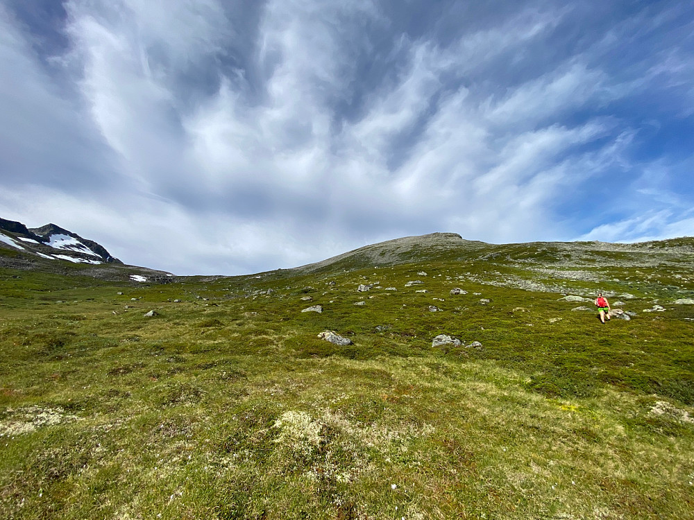Vi campet på Solvang camping og startet turen på en sti bak hytte 9 på som kom inn på merket sti videre til blant annet Nonshornet.
