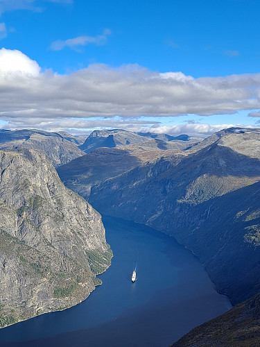 Frå Nokkenibba mot Geirangerfjorden