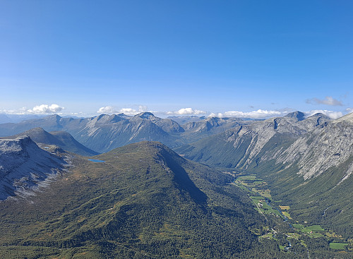 Valldalen, Stornyken til venstre