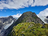 Soli_20221226_63a9a75944a1d.jpg