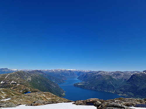 Frå Oksen, ser tilbake mot Ingebjørgfjellet