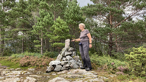 Astrid ved varden