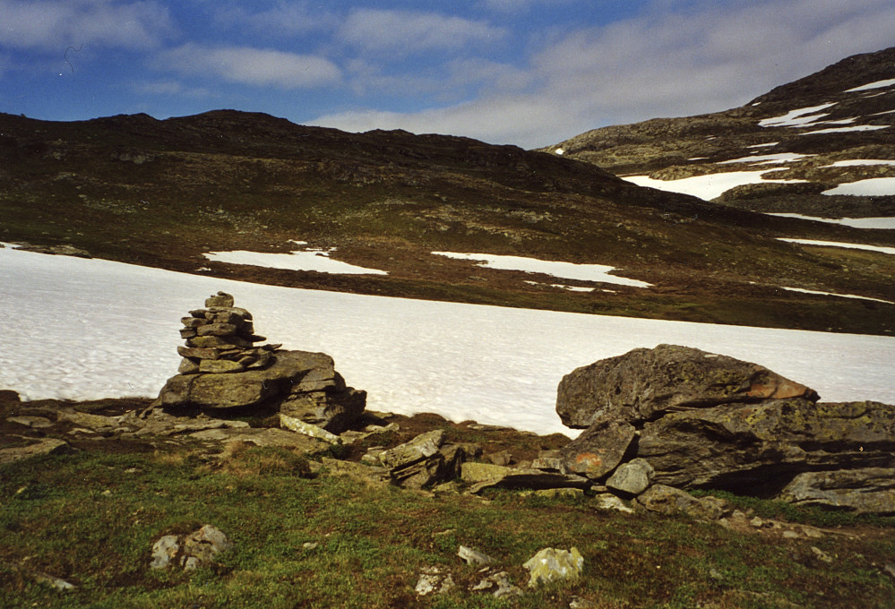 Nord for Fagerdalsvatnet nær Gjetlebu som er dekket av snø.