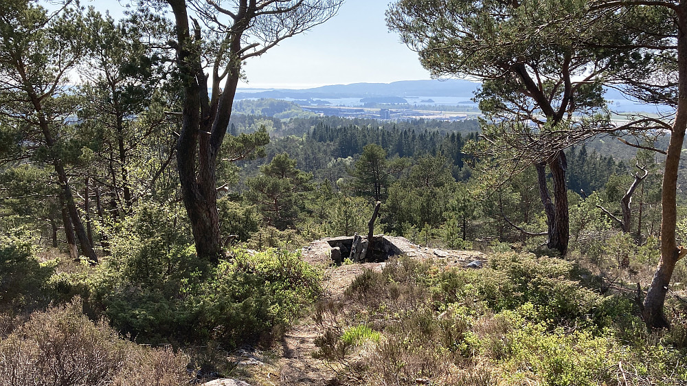Mulig utsiktspost mot sør på Storrinden