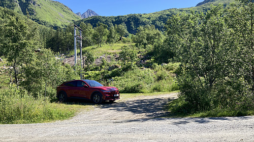 Vassvatnet parkering øst for broen
