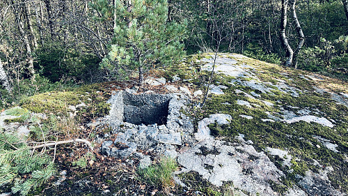 Betongbrønn vest for trallebanen