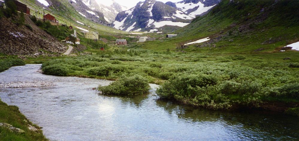 Myrdal stasjon oppe mot venstre. Ser mot Myrdalen