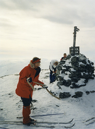 Astrid ved varden
