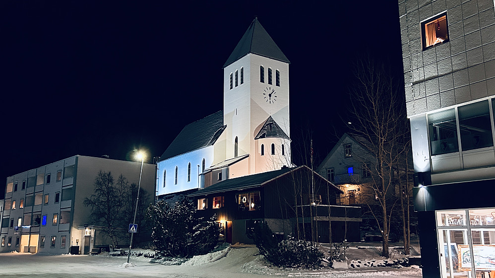 Svolvær kirke på Langåsen