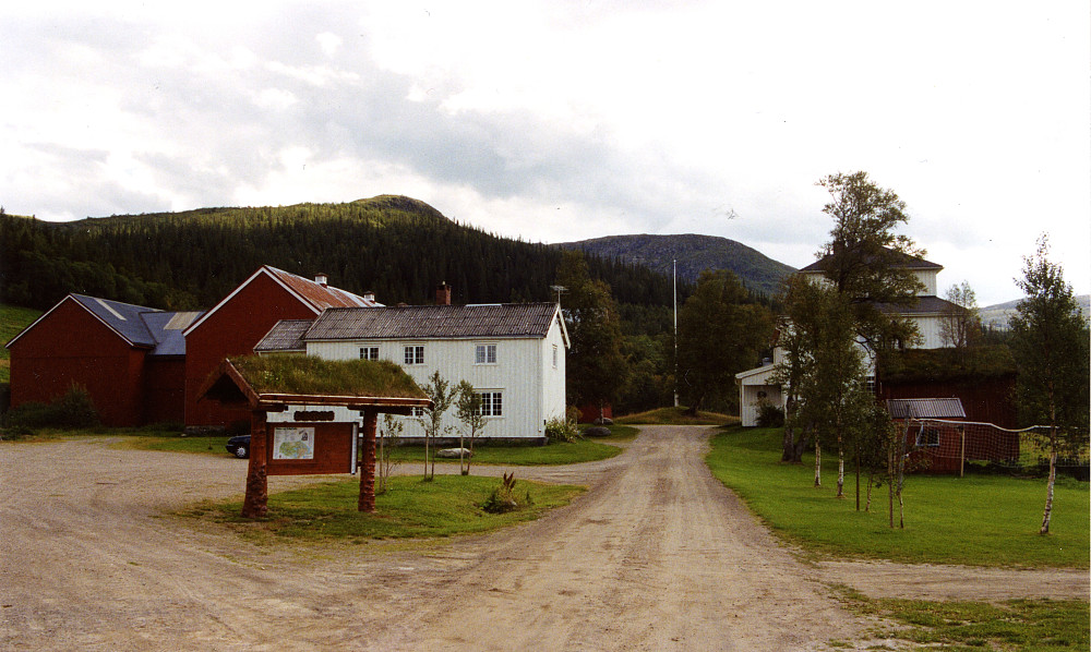 Vi besøkte Mokk gård på turen tilbake mot Steinkjer