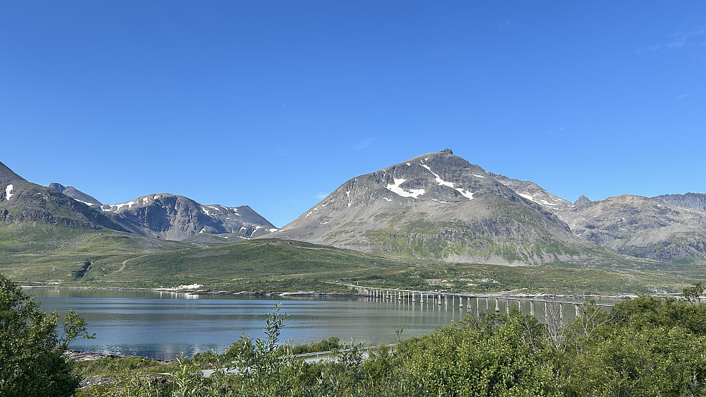 Store Kågtinden sett fra Skjervøy-siden dagen etter
