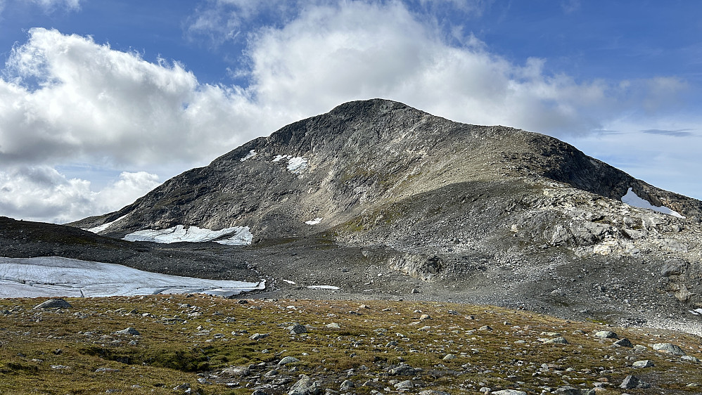 Brebotnen med 1184-vannet. Foto mot Måsskardfjellet 1536 i vest