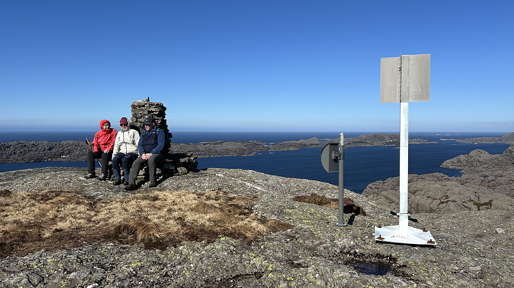 Astrid, Liv Synnøve og Rune på toppen