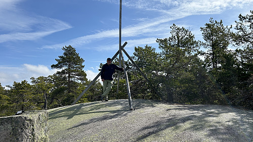Meg på toppen. Foto Jon Helge