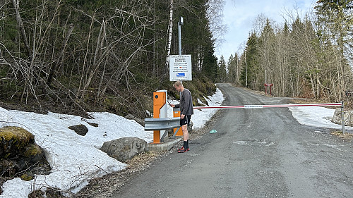 Bomvei mot Sirikjerke