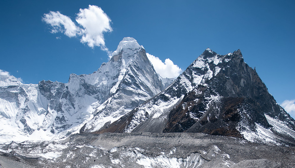 Ama Dablam og Amphu Gyabjen