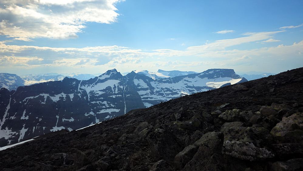 Ettermiddagslook over Trolla