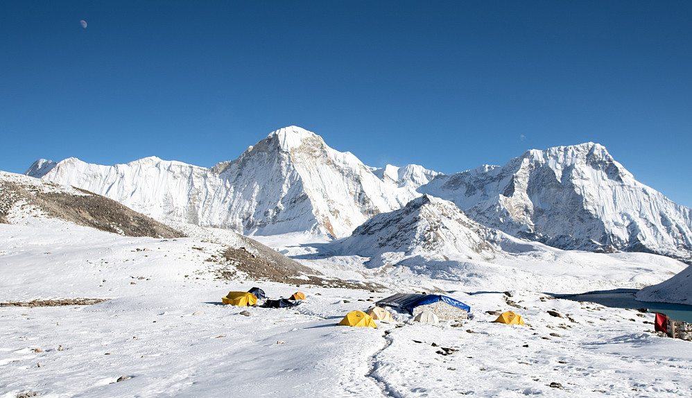 Amphu Laptsa High Camp på 5450m