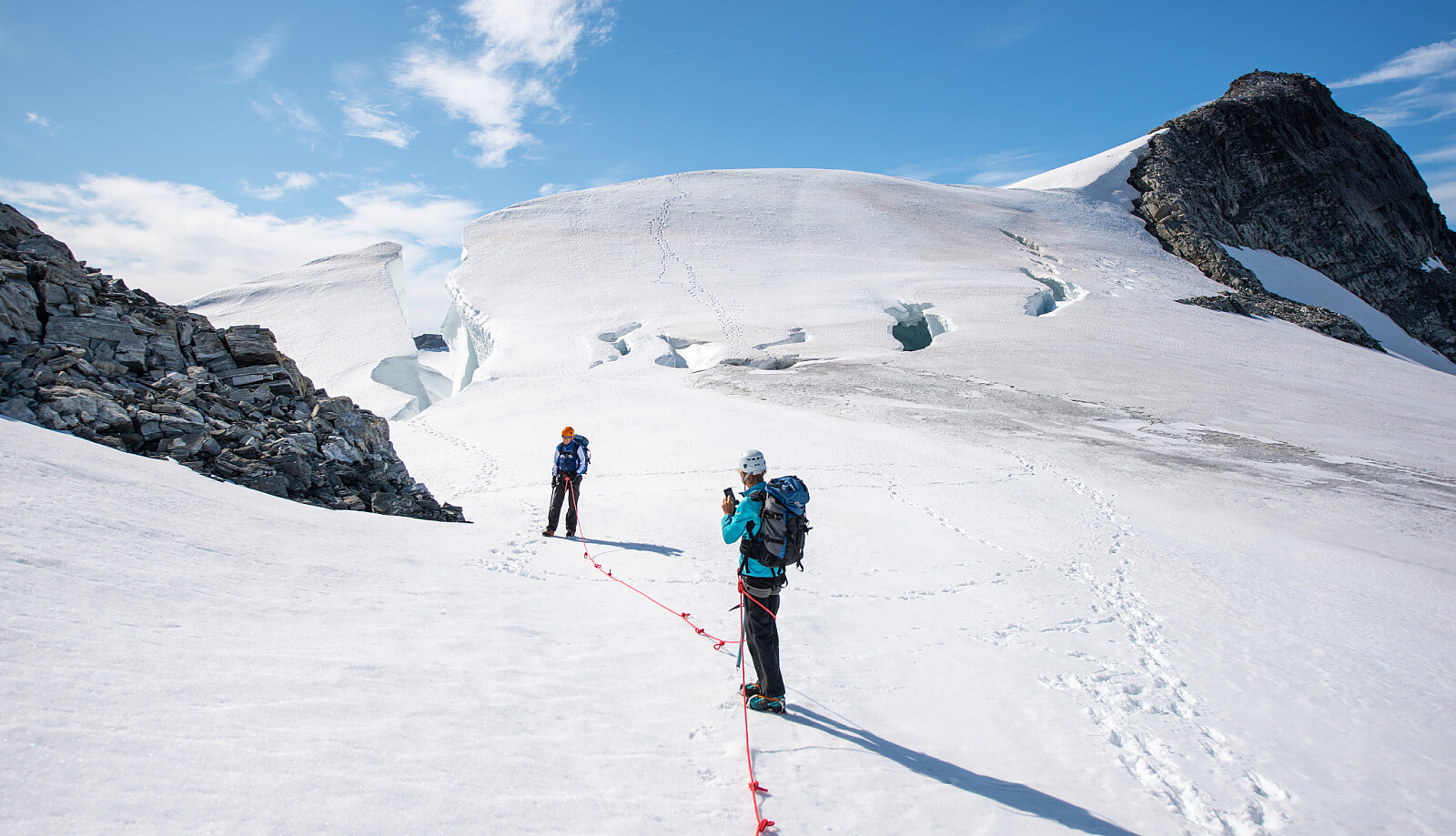 Lodalskåpa (2083 m) • Peakbook