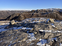 Sola_20241119_673ca678b813a.jpg