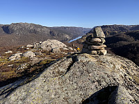Sola_20250228_67c1beecb354e.jpg