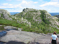 Sola_20250702_686559b9de37c.jpg