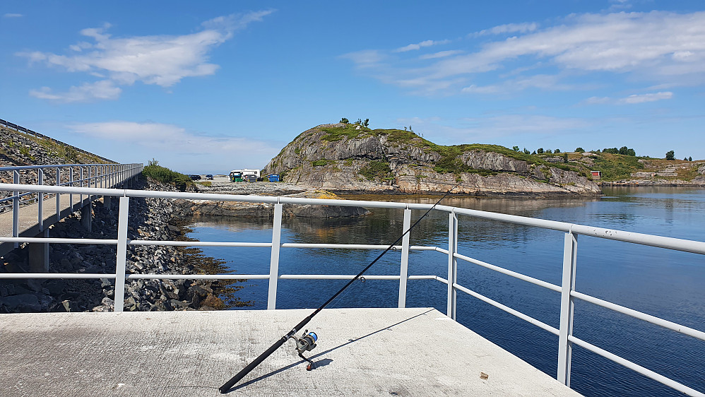 Tok noen kast med fiskestanga på Geitøya i dag også 