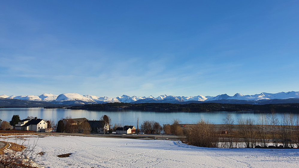 Flott dag! I Myrvegen før turstart.. 