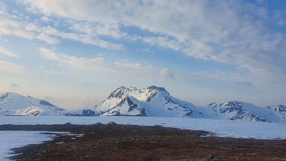Sørtussen, Stortussen/Snøtind, Gongrøra og Hjulnebba