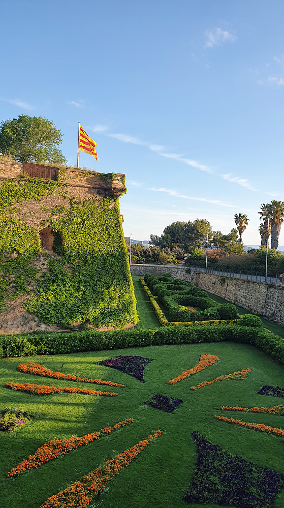 Fine hager oppe på Montjuic