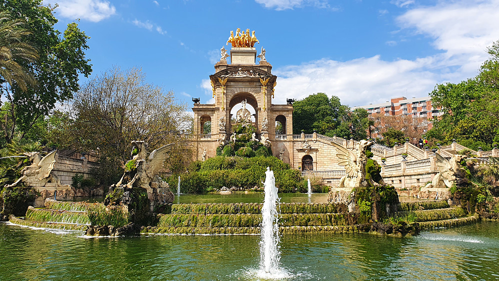 Cascada Monumental - designet av Gaudi