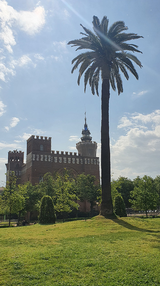 Castell dels Tres Dragons