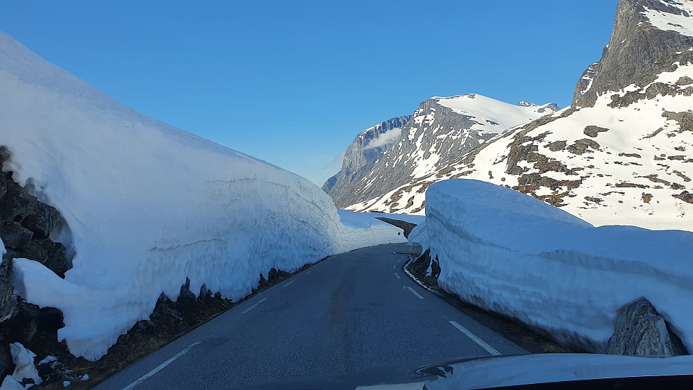 Bra med snø over Alnesreset