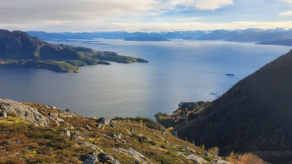 Julsundet, Julneset og Romsdalsfjorden