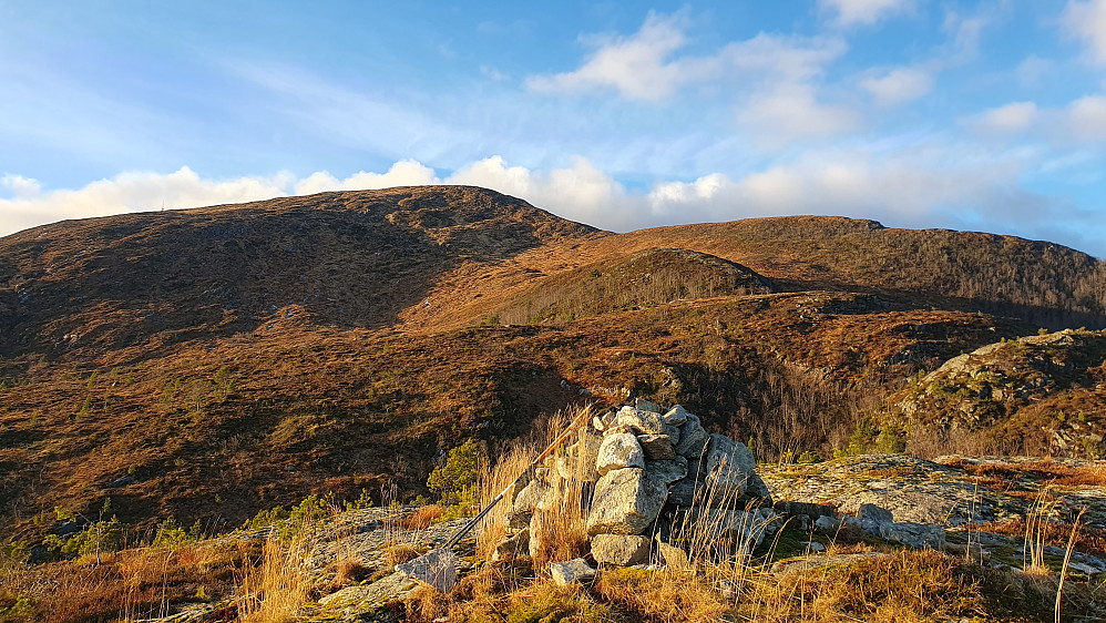 Tusten (Østfjella) sett fra Årøheia