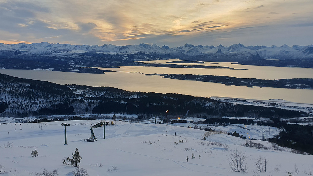 Romsdalsfjorden og Romsdalsalper