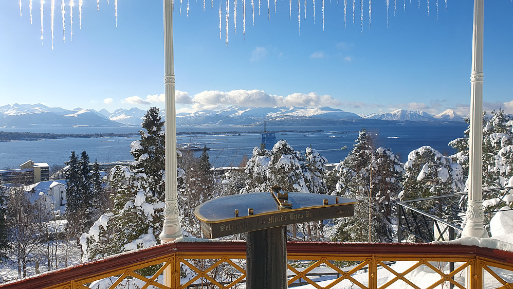 Dagens utsikt fra Paviljongen