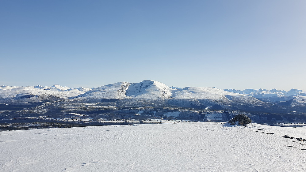 Skåla sett fra Stenliheia 